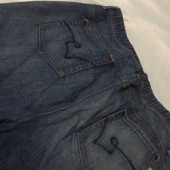 Too large - Picture 4 of 4